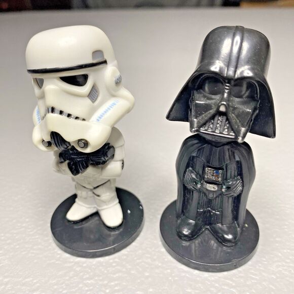 2010 FunKo Star Wars Bobble Heads Darth Vader Storm Trooper Lucasfilm - Picture 1 of 7